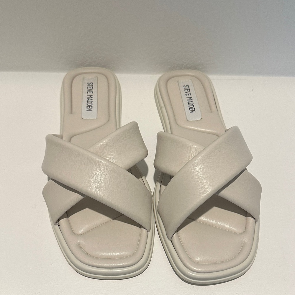 Steve Madden Beige Crisscross Sandals